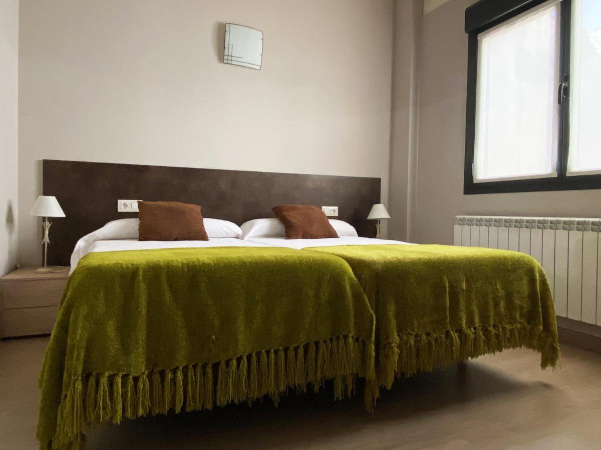 Apartamentos Lorione Olite Eksteriør billede